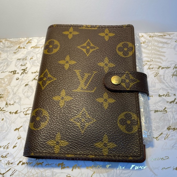 Original Louis Vuitton Agenda Monogram PM - Picture 3 of 11